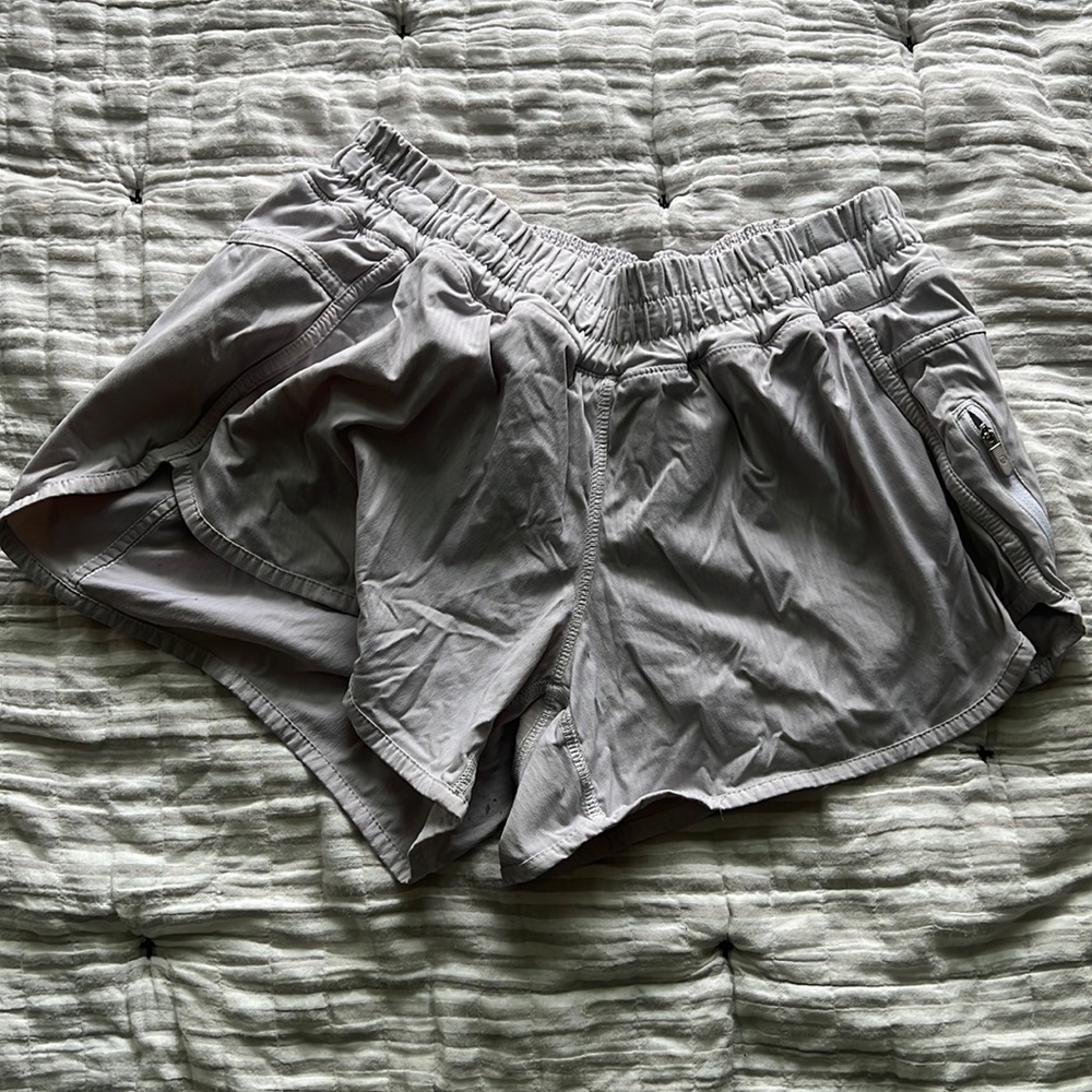 GUC Lululemon white shorts size 10